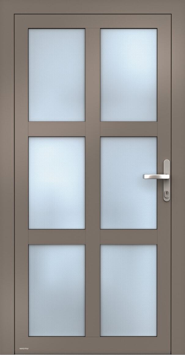 Braune Tür mit vier Glasscheiben und einem Türgriff.