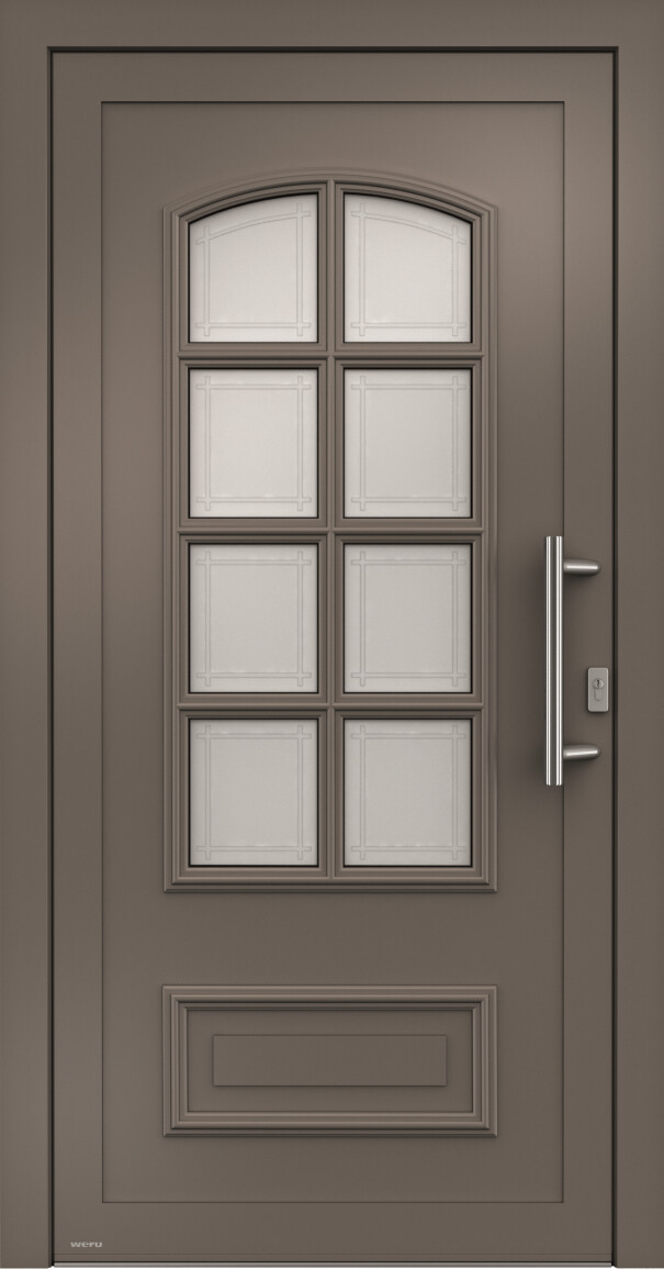 Braune Tür mit einem halbrunden Fenster mit sechs Feldern und einem silbernen Türgriff.
